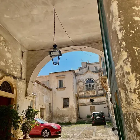 Penzion Palazzo Zappata Luxury Centro Noto