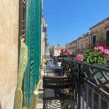 Palazzo Zappata Luxury Centro Noto
